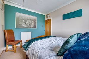 Photo 25- click for photo gallery